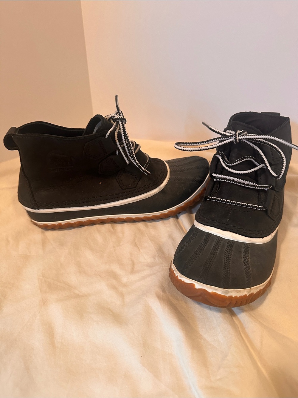 Sorel Black and Brown Lace-Up Waterproof Ankle Booties
